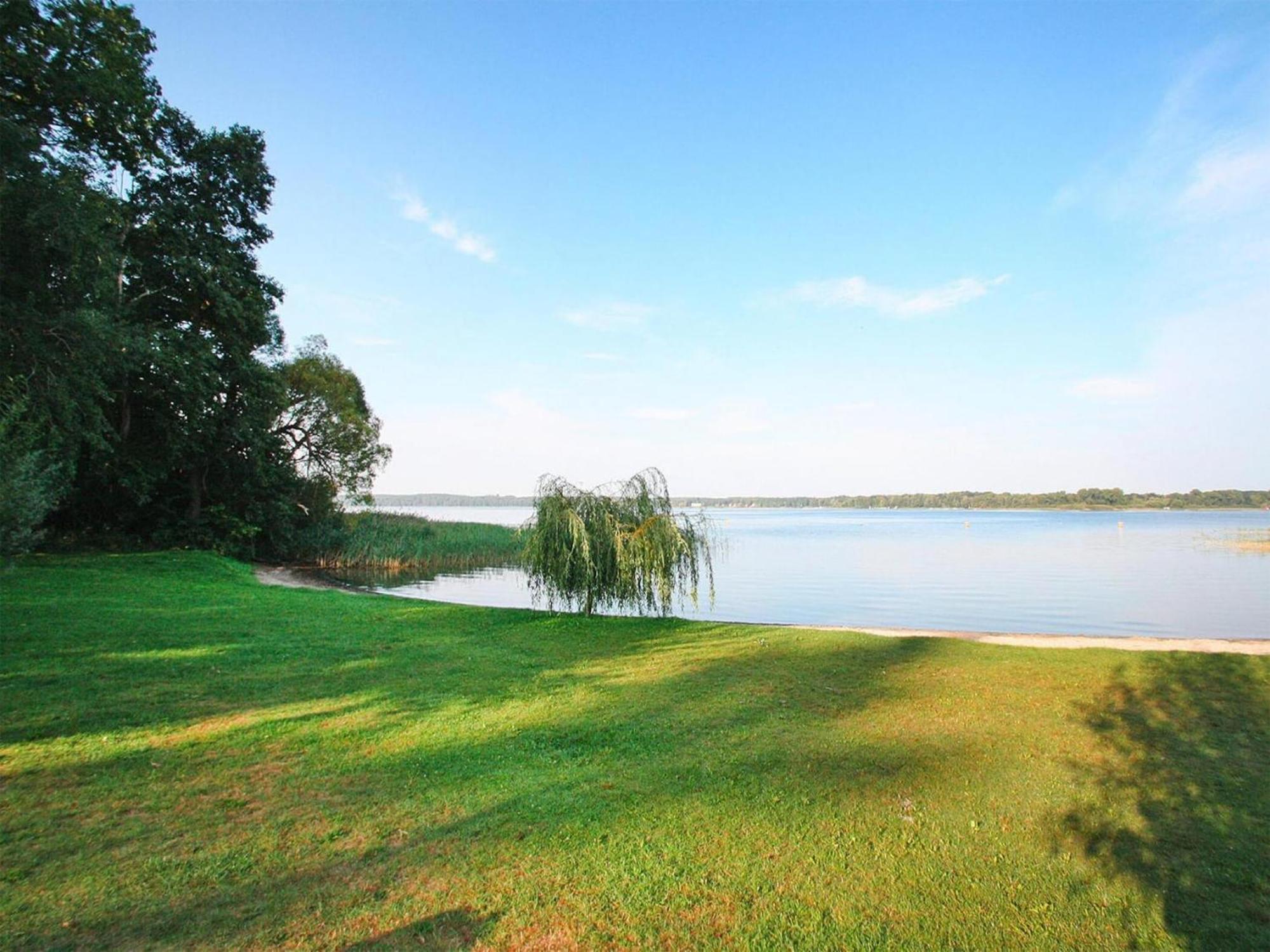 Ferienwohnungen Am Plauer See In Zislow Exterior photo